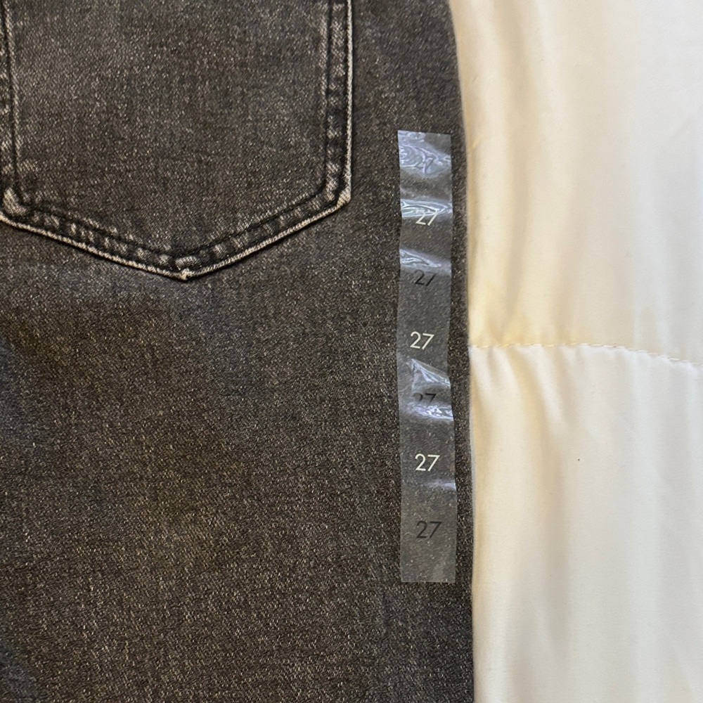 PacSun Black Mom Jean - Picture 6 of 7